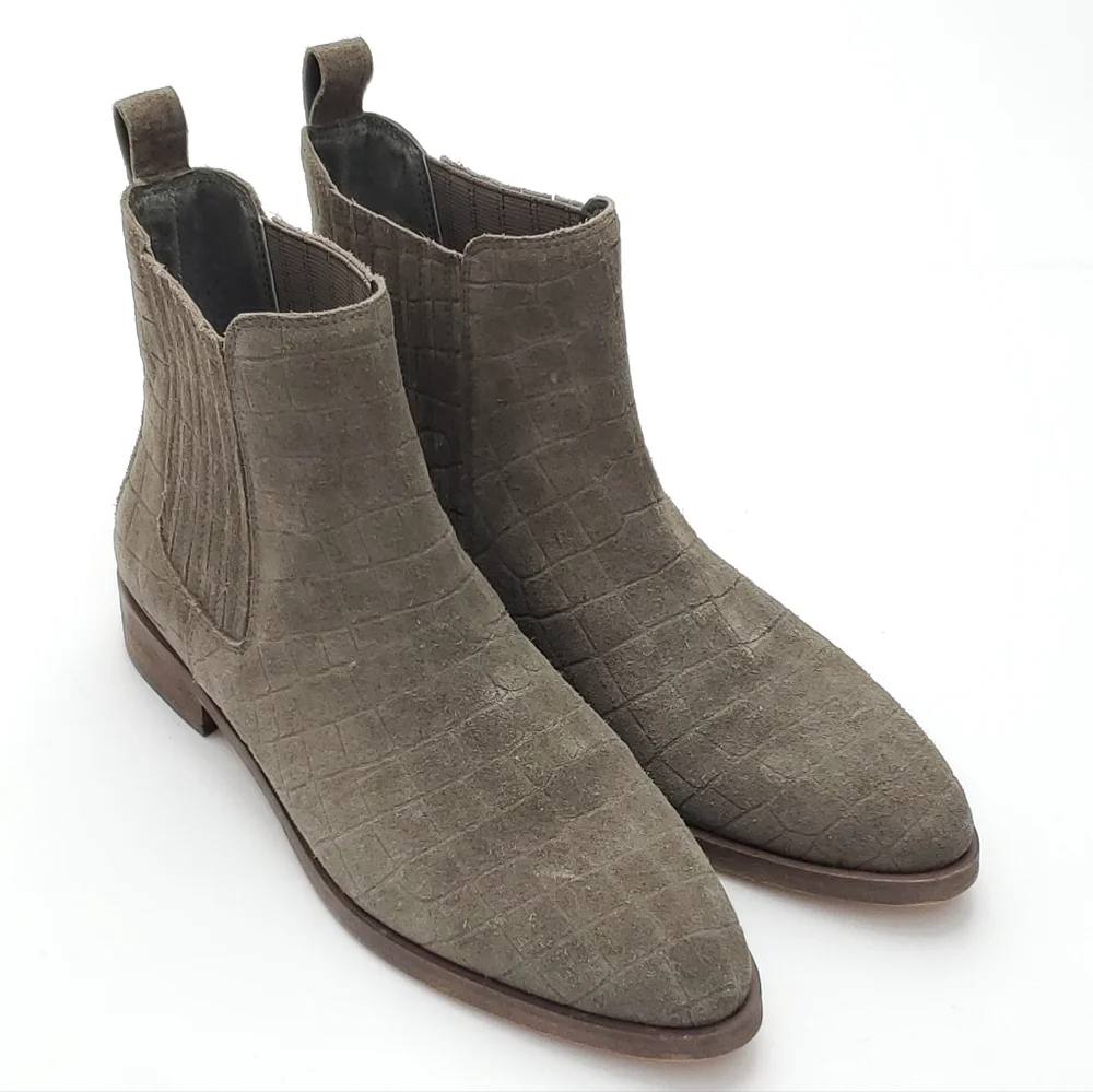 Vince Camuto Womens Leather Pull-On Ankle Boots Haventa Grey/Olive Croco Size 8M